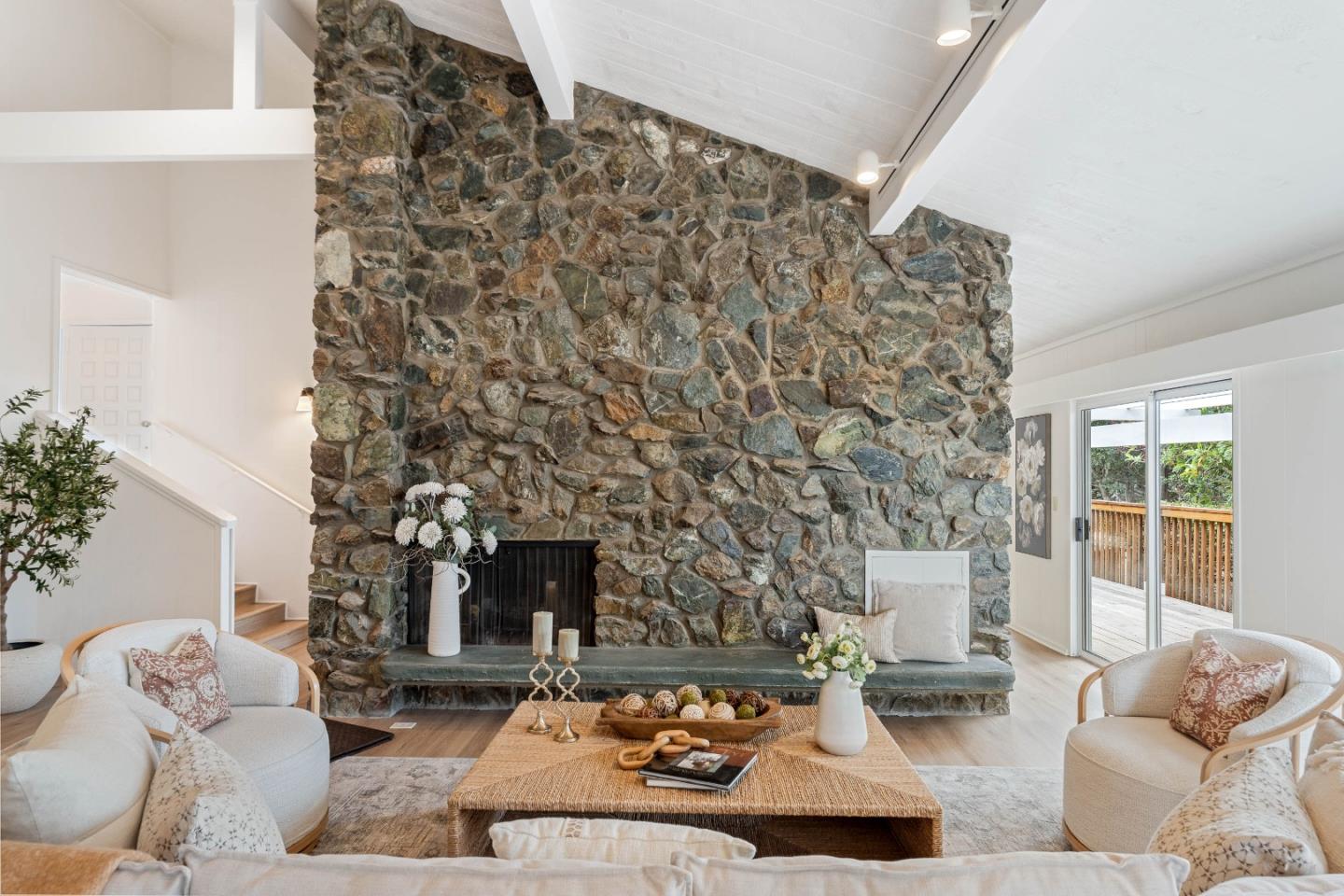 6965 Carmel Valley Road, Carmel, CA 93923