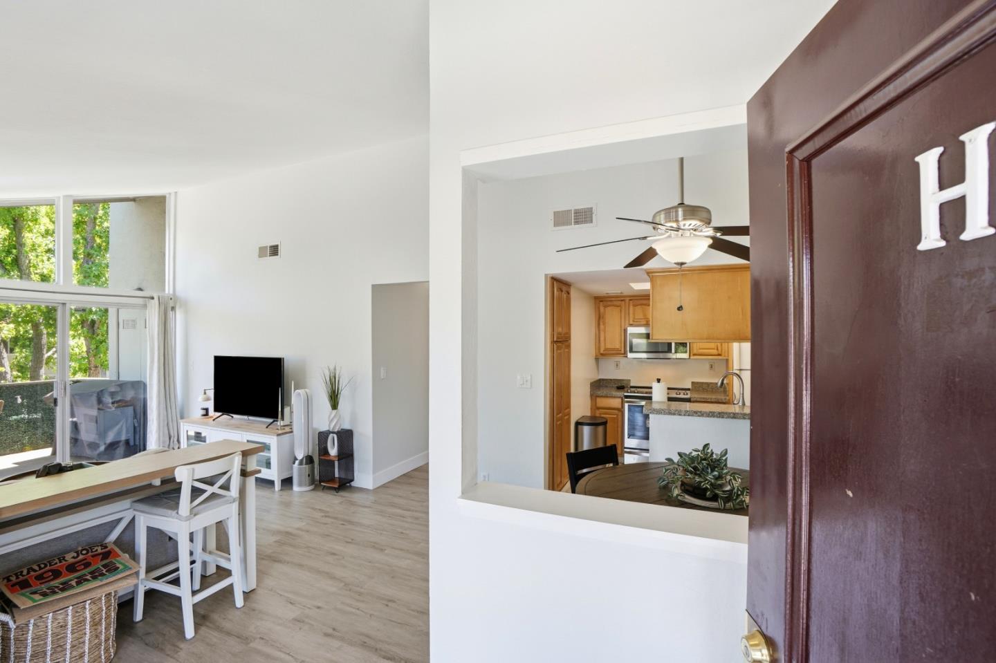 55 Massolo Drive, #H, Pleasant Hill, CA 94523