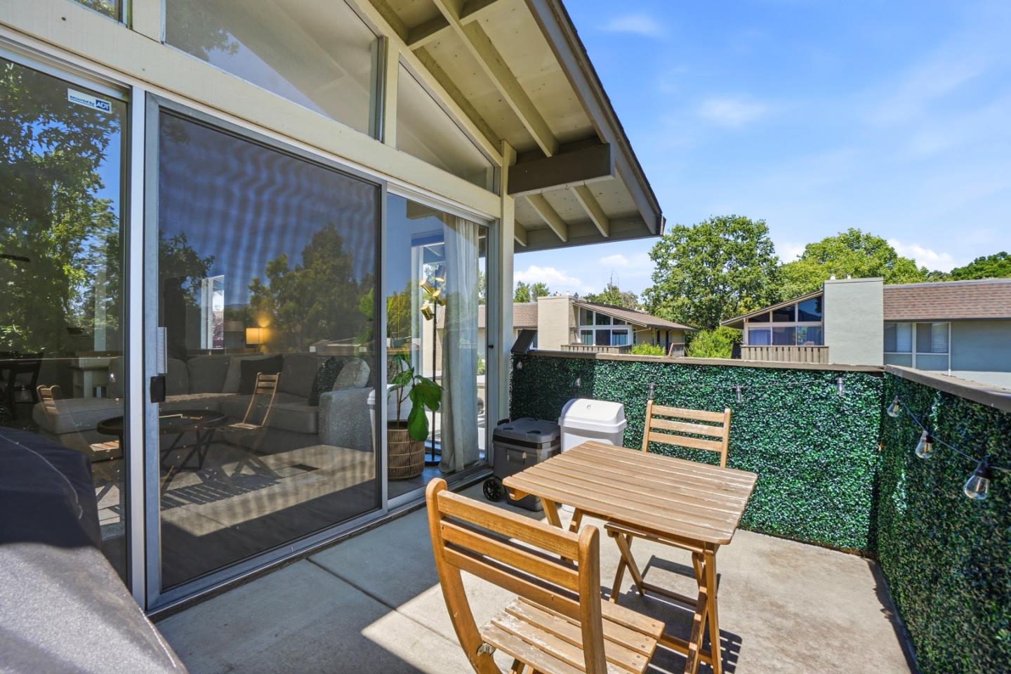 55 Massolo Drive, #H, Pleasant Hill, CA 94523