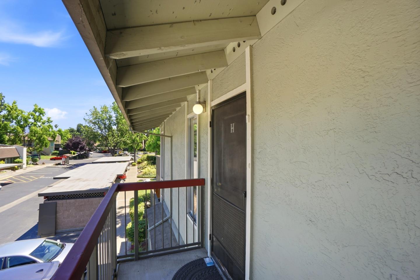 55 Massolo Drive, #H, Pleasant Hill, CA 94523