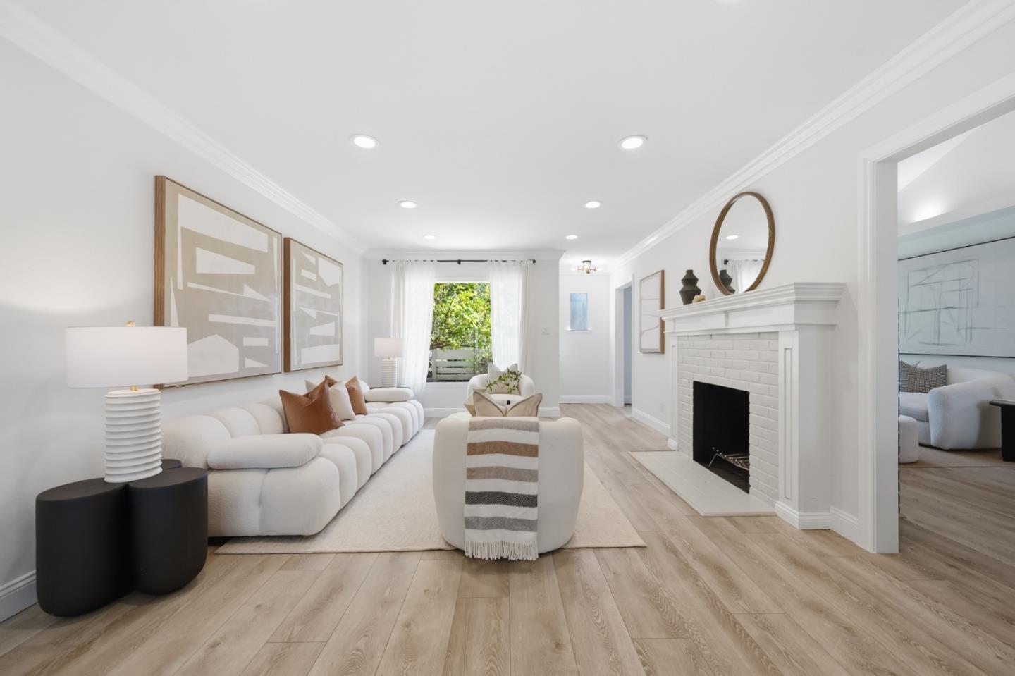 300 De Anza Avenue, SanCarlos, CA 94070