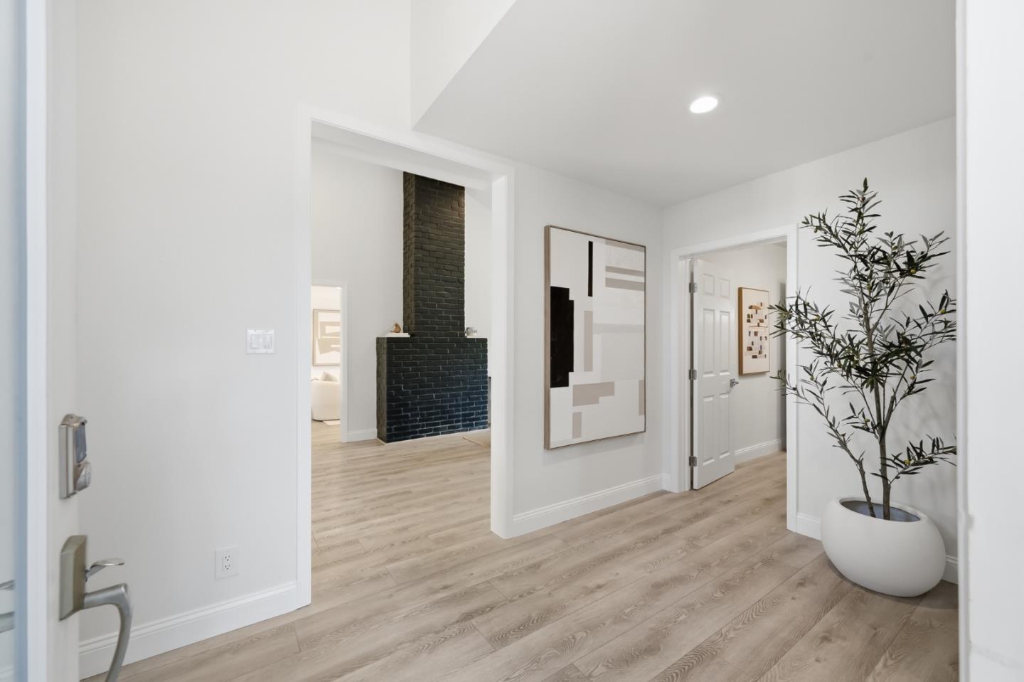 300 De Anza Avenue, SanCarlos, CA 94070
