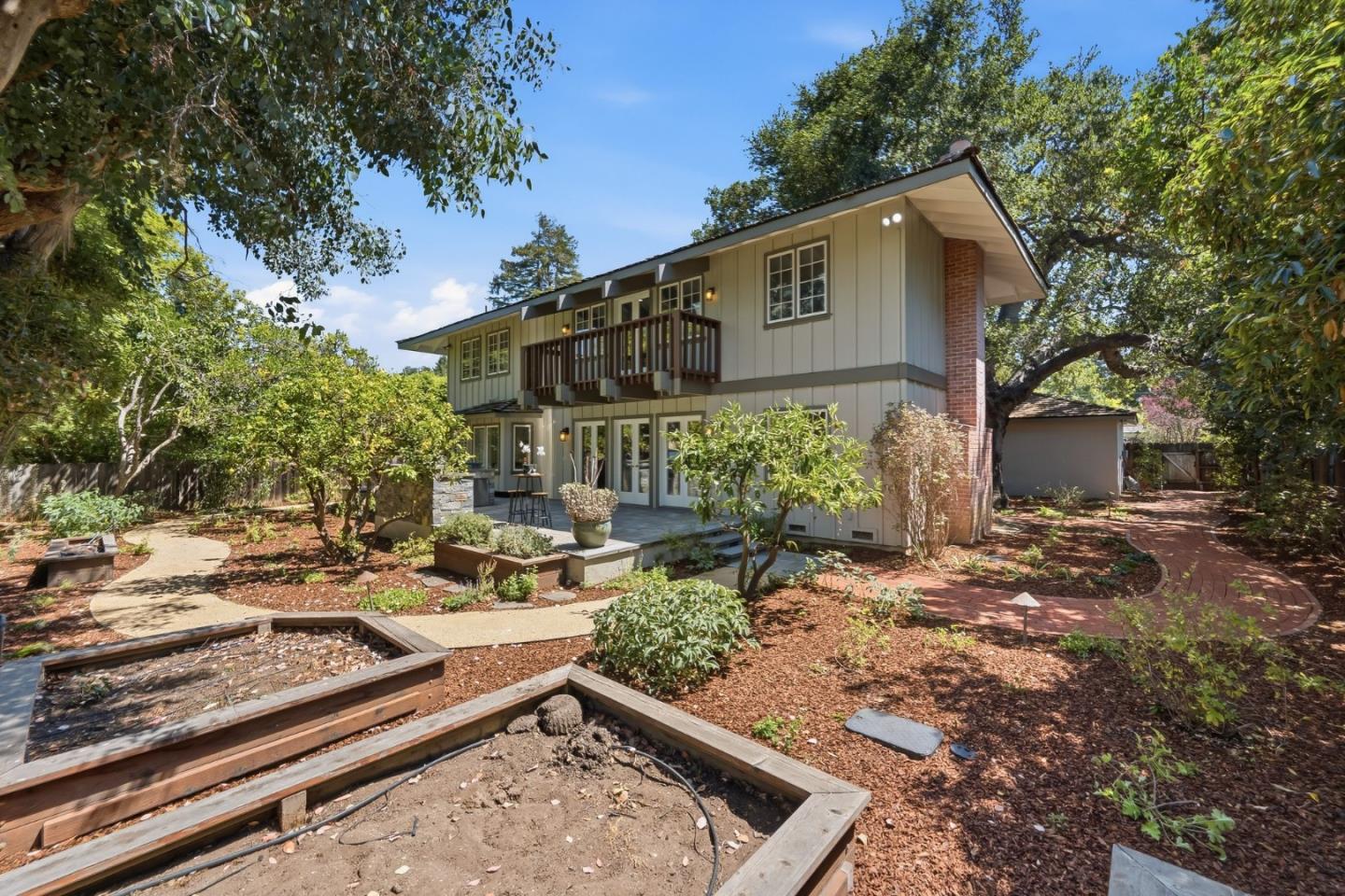 1021 Alegre Avenue, LosAltos, CA 94024