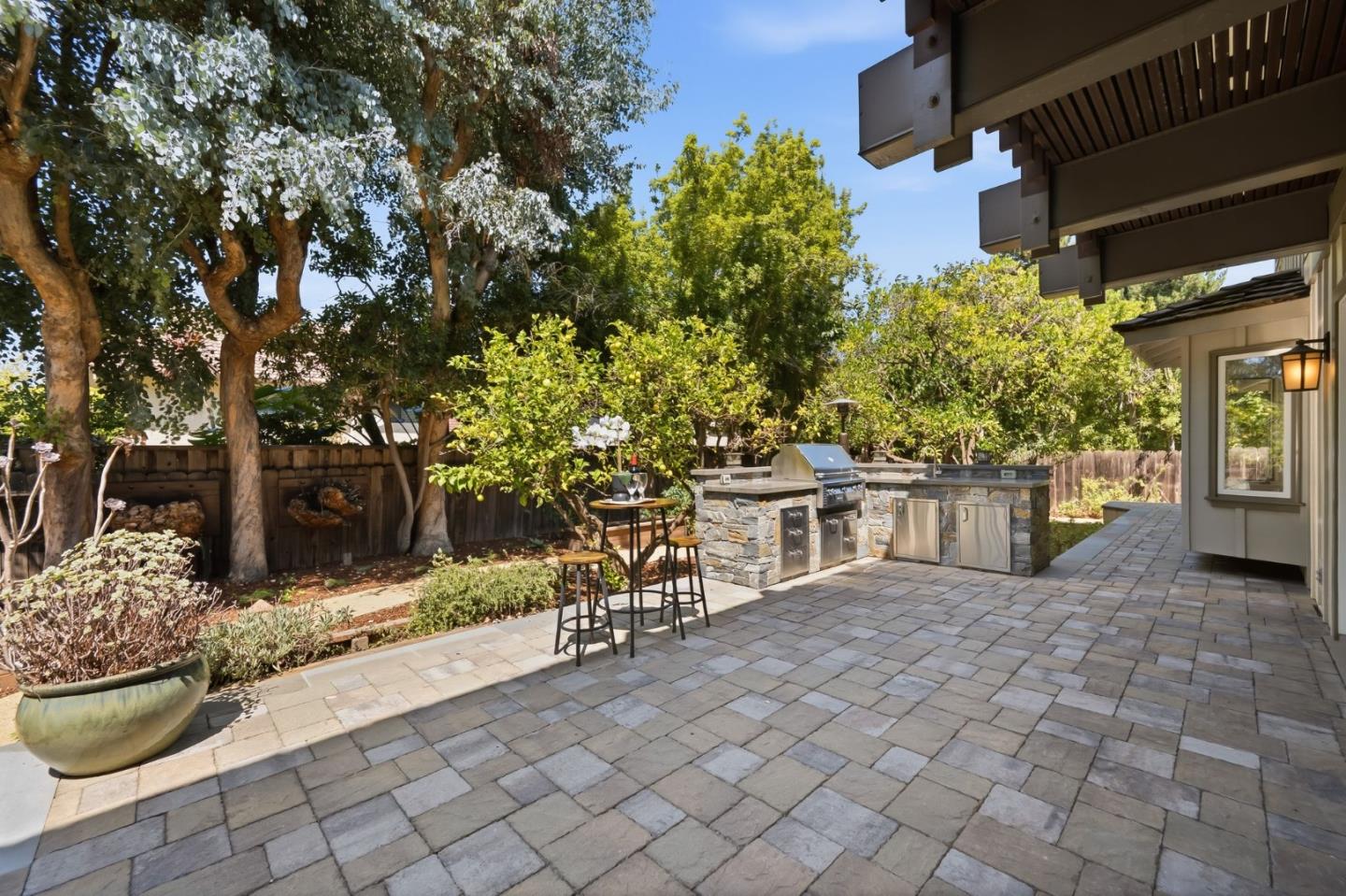 1021 Alegre Avenue, LosAltos, CA 94024
