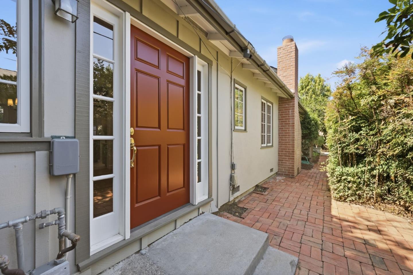 1021 Alegre Avenue, LosAltos, CA 94024
