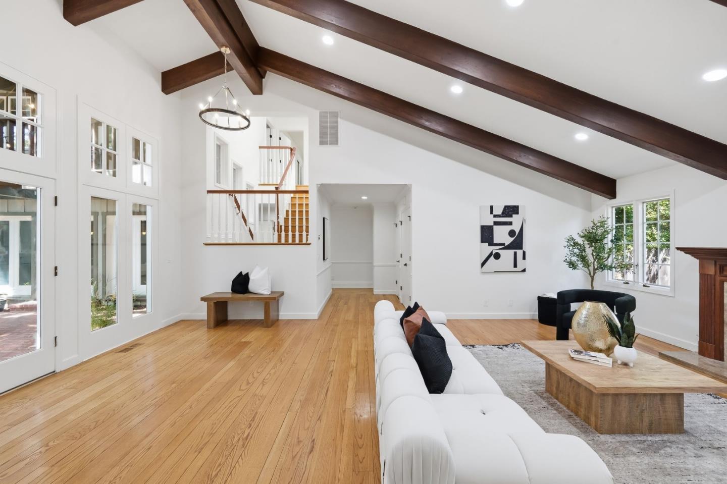 1021 Alegre Avenue, LosAltos, CA 94024