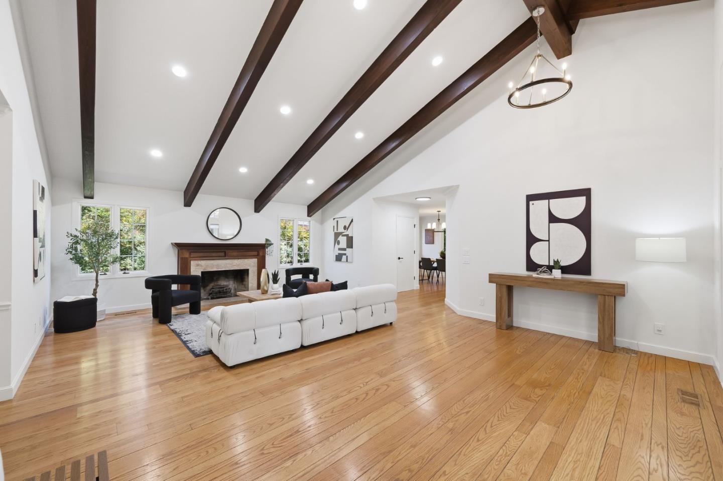 1021 Alegre Avenue, LosAltos, CA 94024