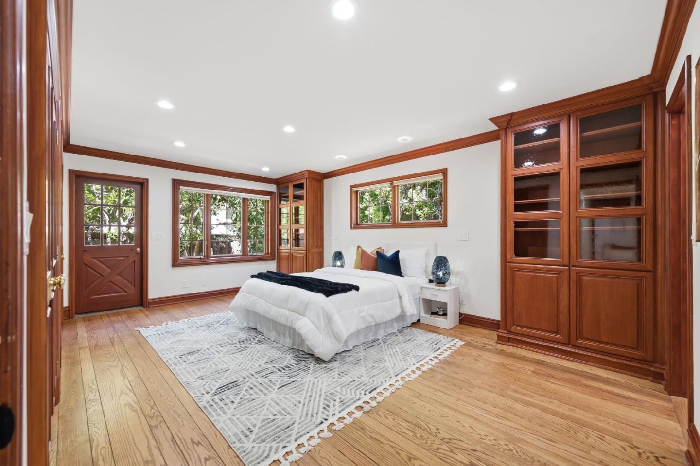 1021 Alegre Avenue, LosAltos, CA 94024