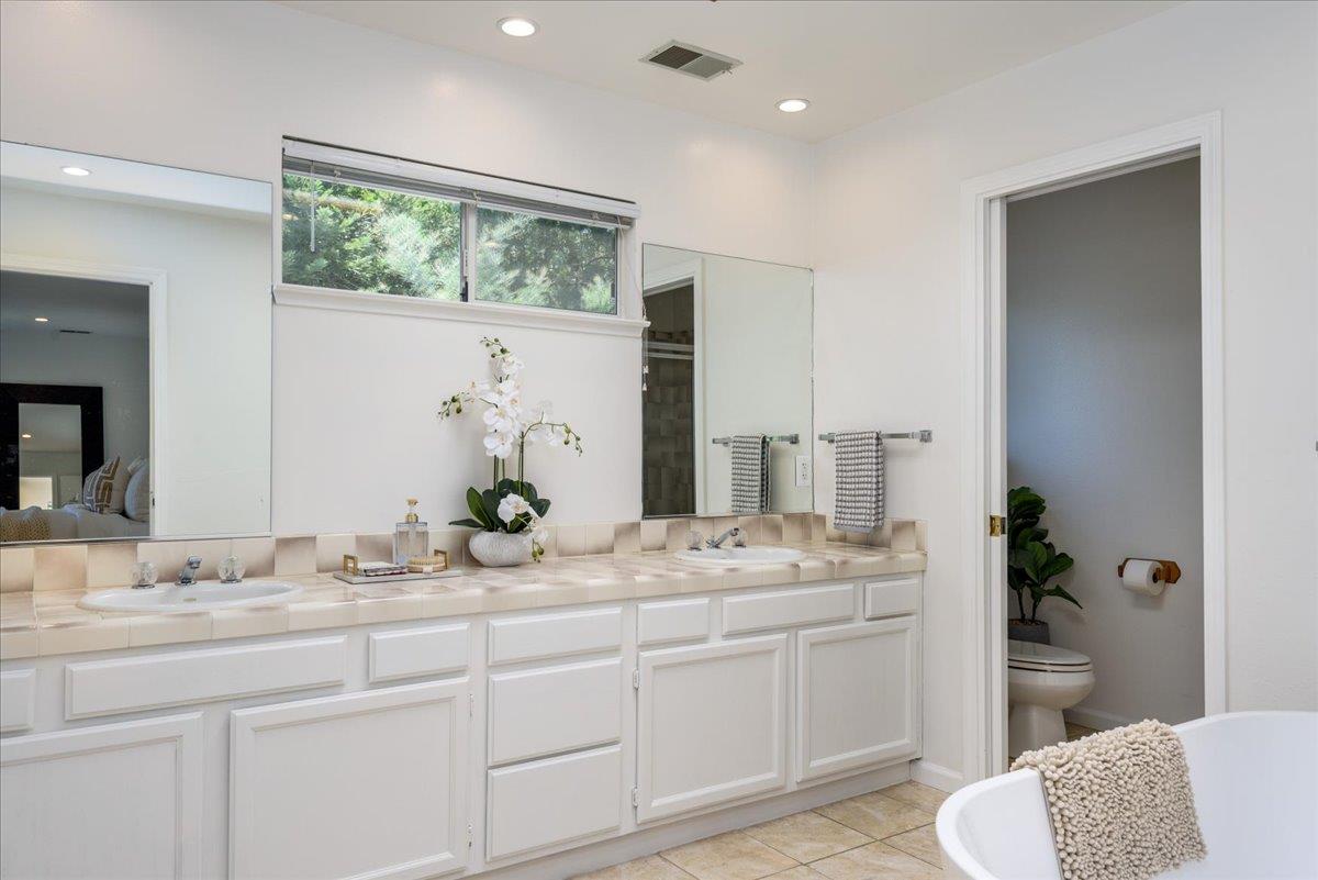 203 Sylvan Way, RedwoodCity, CA 94062