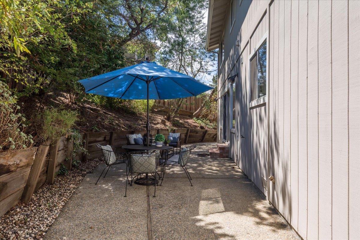 203 Sylvan Way, RedwoodCity, CA 94062