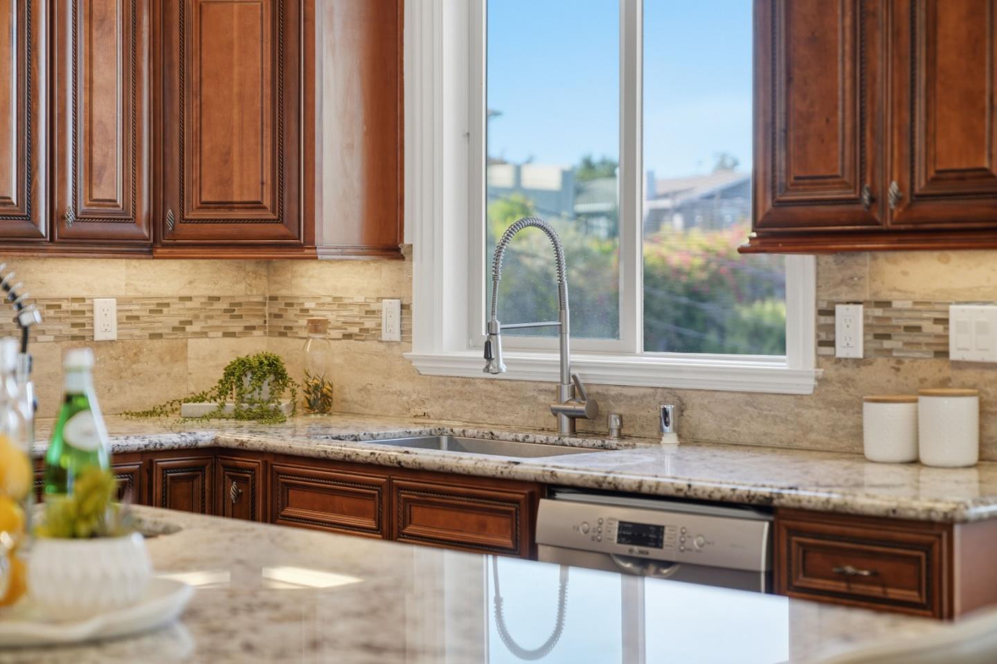 22755 San Juan Road, Cupertino, CA 95014