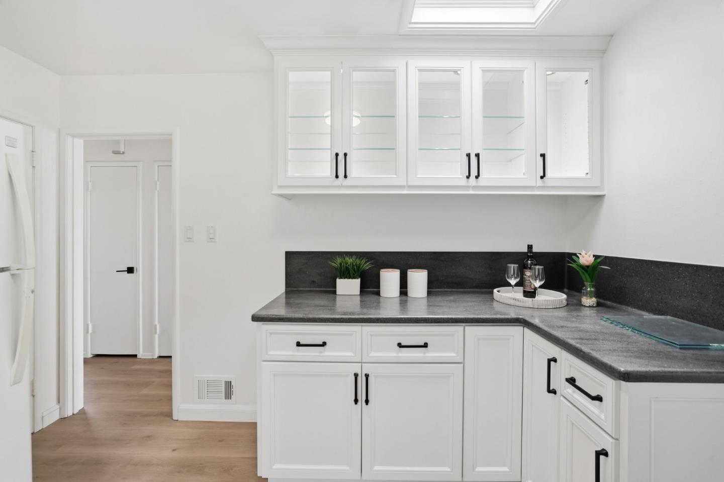 67 Avalon Drive, DalyCity, CA 94015
