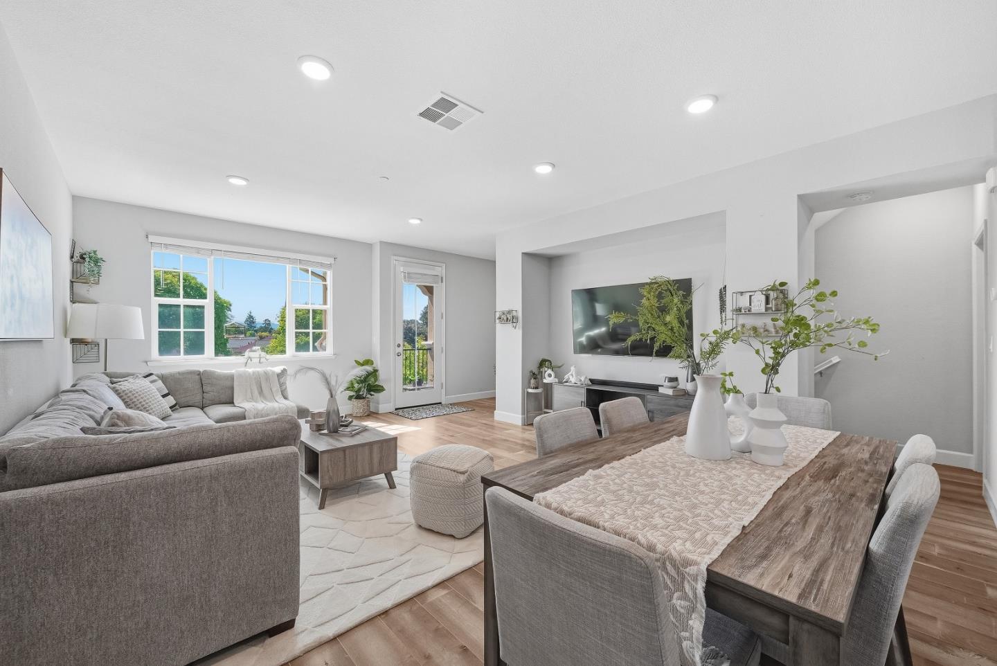 1121 Giannitsa Terrace, Sunnyvale, CA 94089