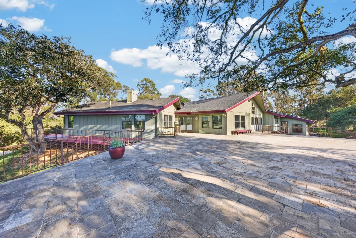 18740 Victoria Lane, Prunedale, CA 93907