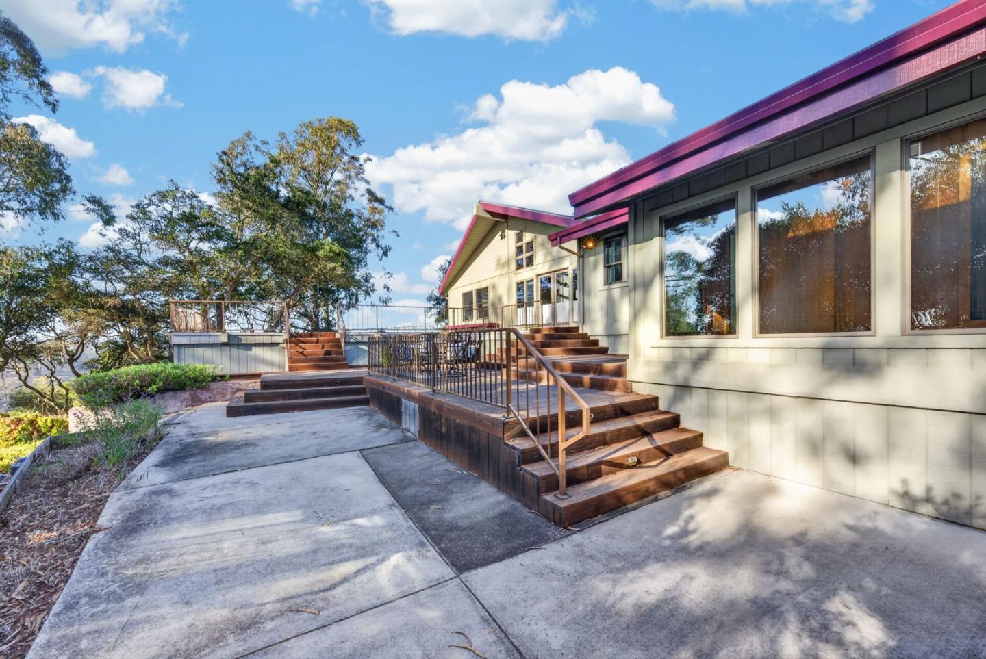 18740 Victoria Lane, Prunedale, CA 93907