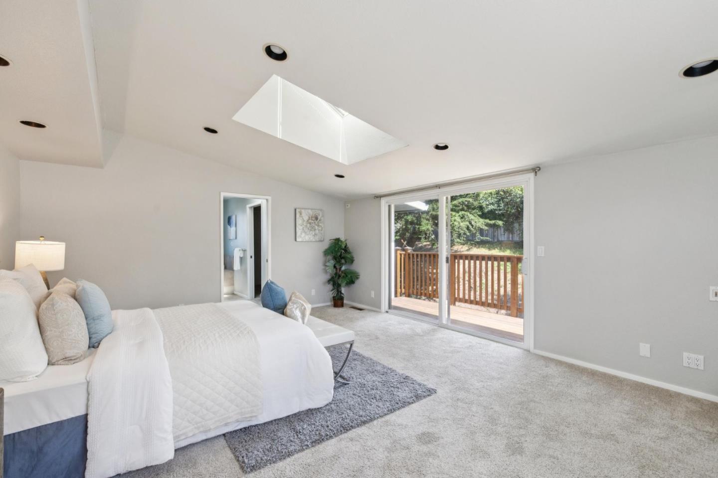 909 Etheldore Street, MossBeach, CA 94038