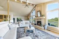 200 Marthas Way, Aptos, CA 95003