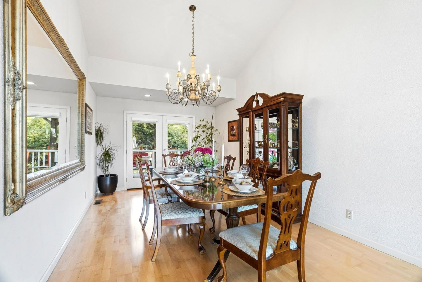 200 Marthas Way, Aptos, CA 95003