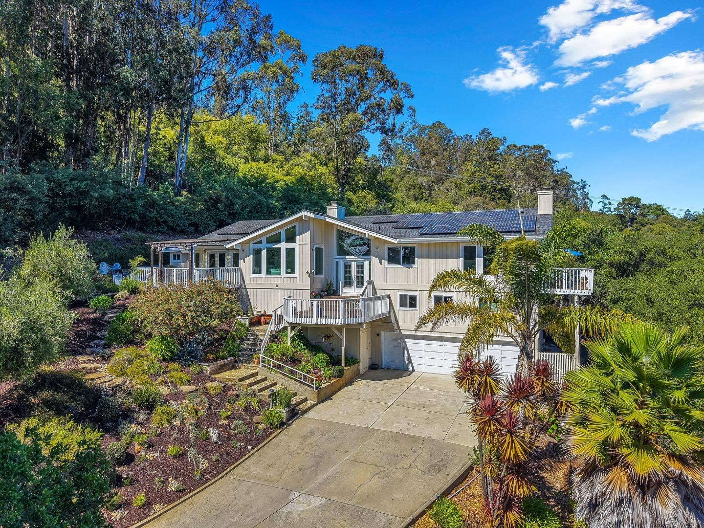 200 Marthas Way, Aptos, CA 95003