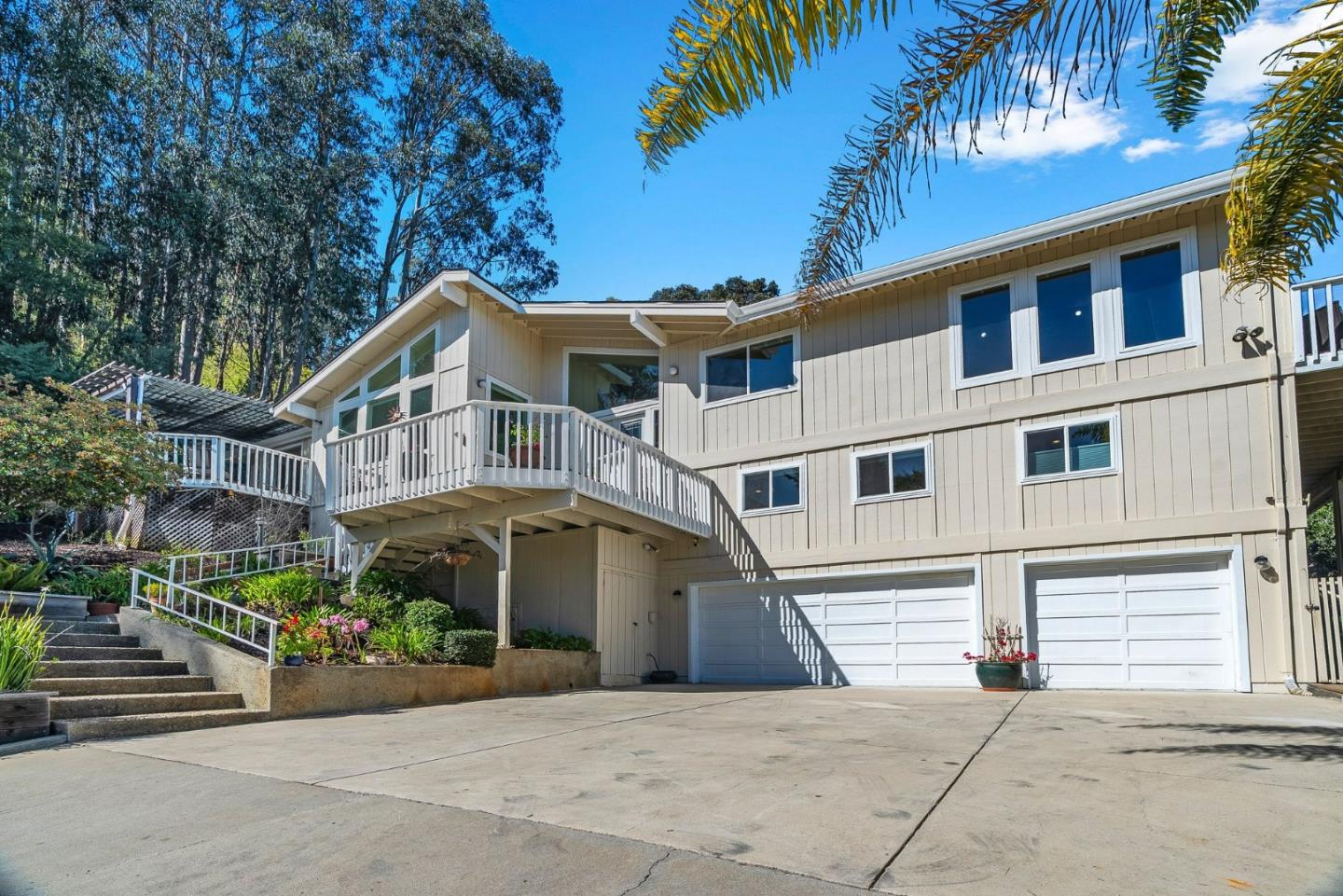 200 Marthas Way, Aptos, CA 95003