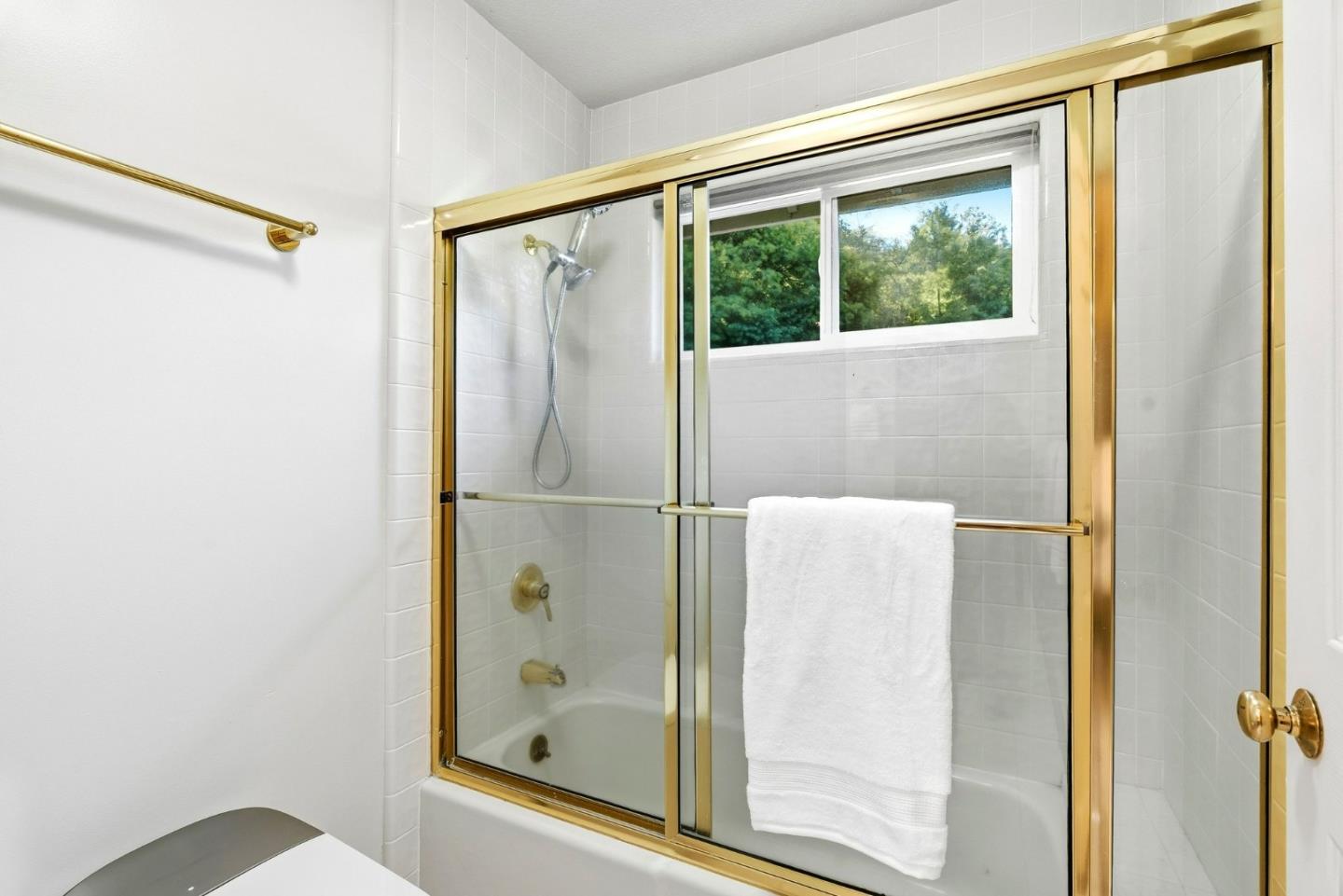 200 Marthas Way, Aptos, CA 95003