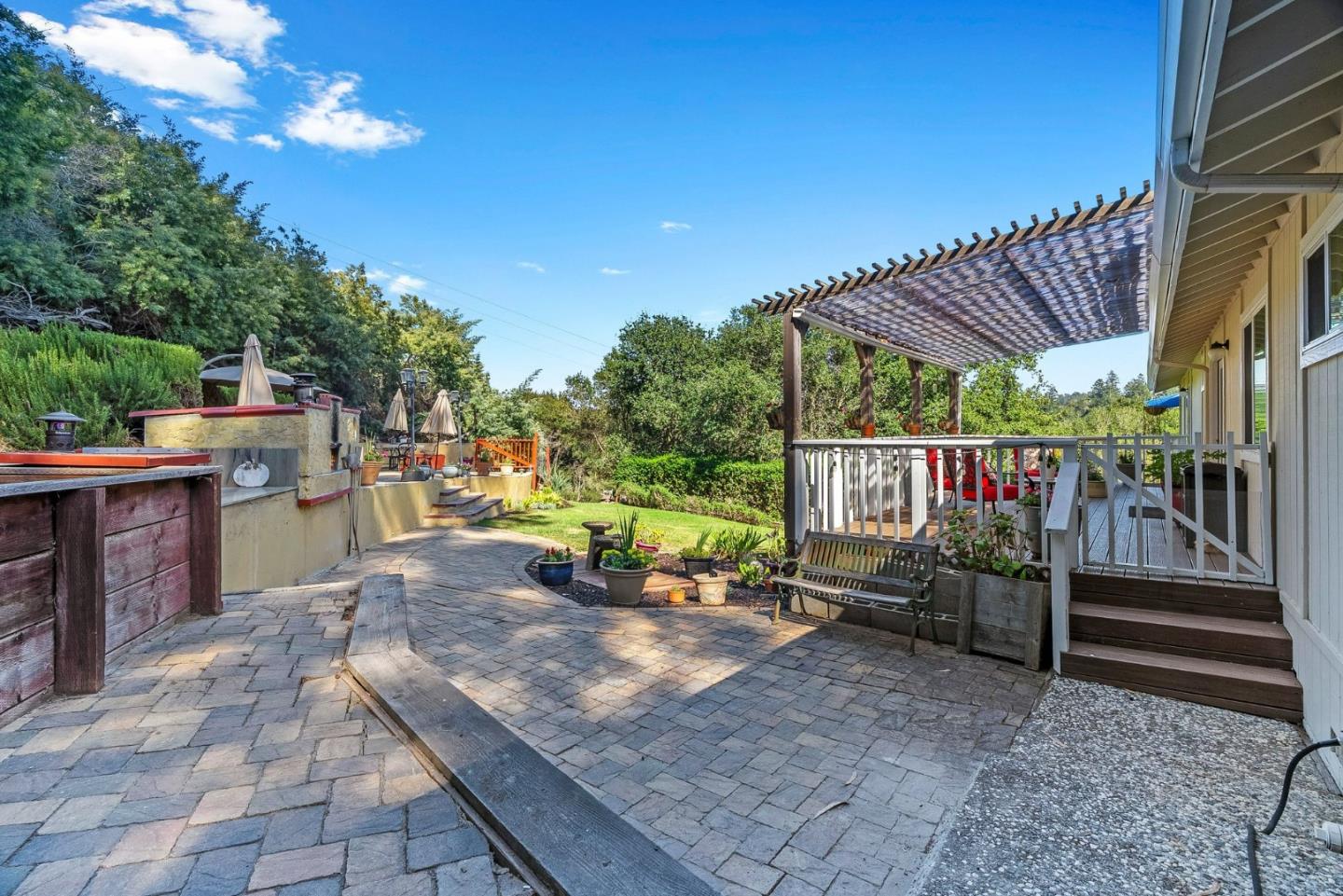 200 Marthas Way, Aptos, CA 95003