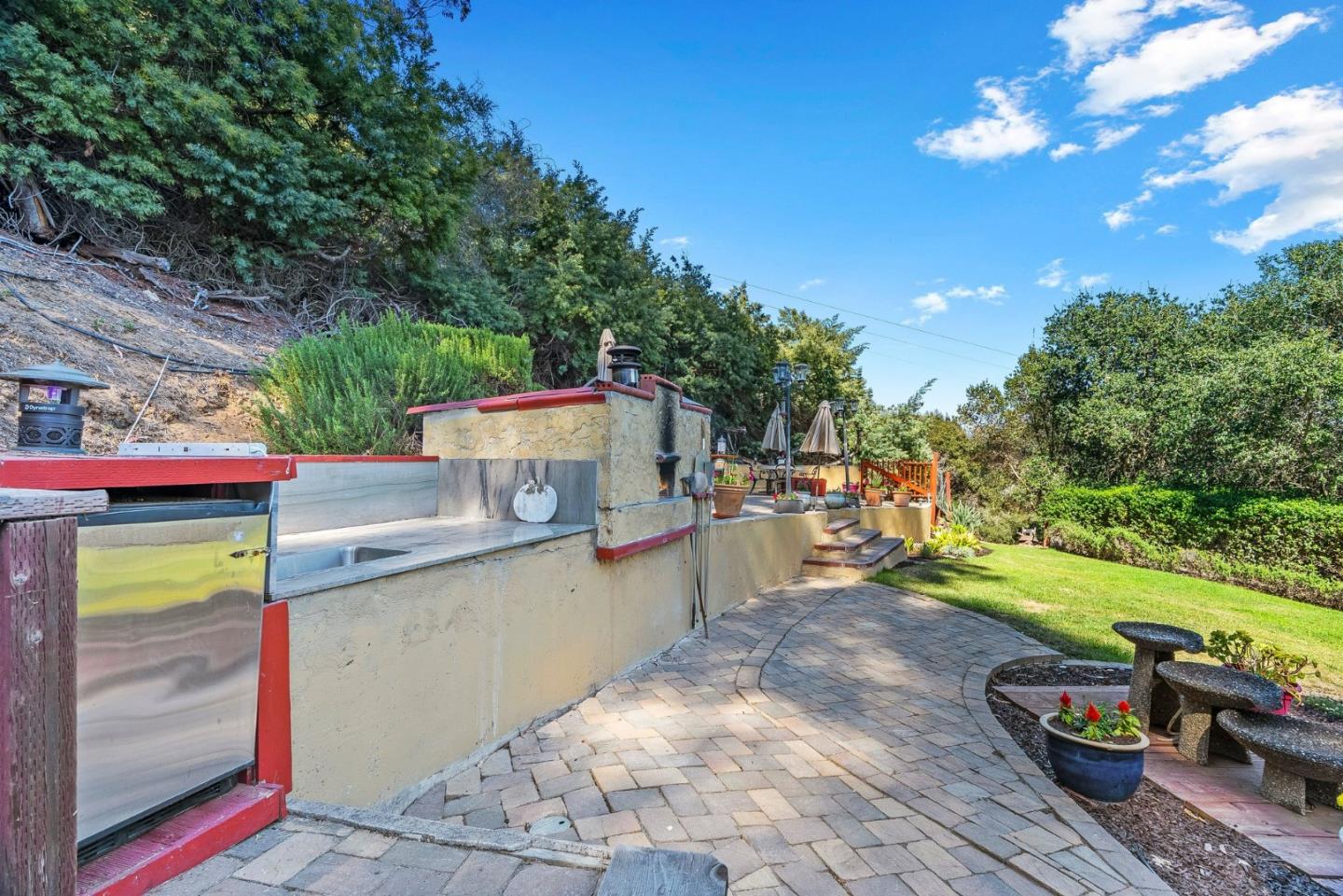 200 Marthas Way, Aptos, CA 95003