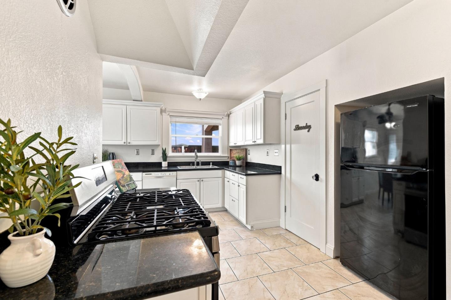 1033 Villa Avenue, SanJose, CA 95126