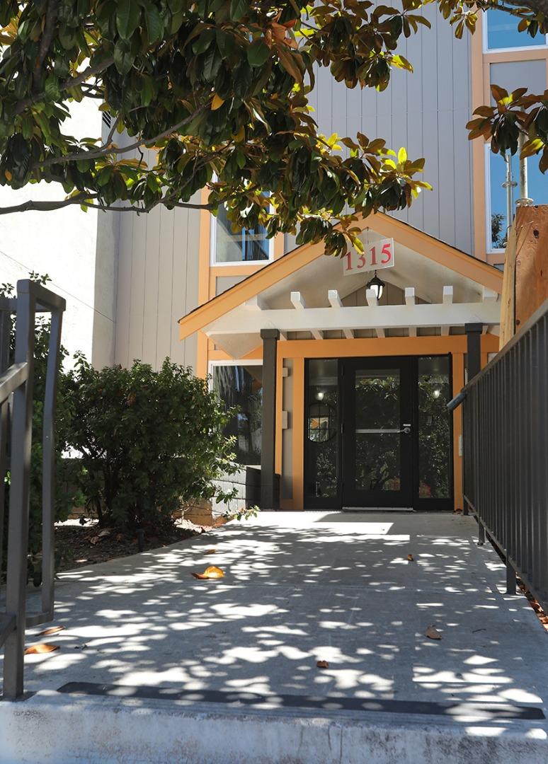 1315 A Street, #203, Hayward, CA 94541