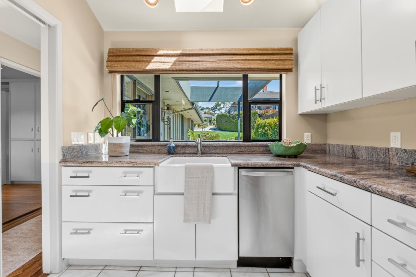 37 Del Mesa Carmel, Carmel, CA 93923