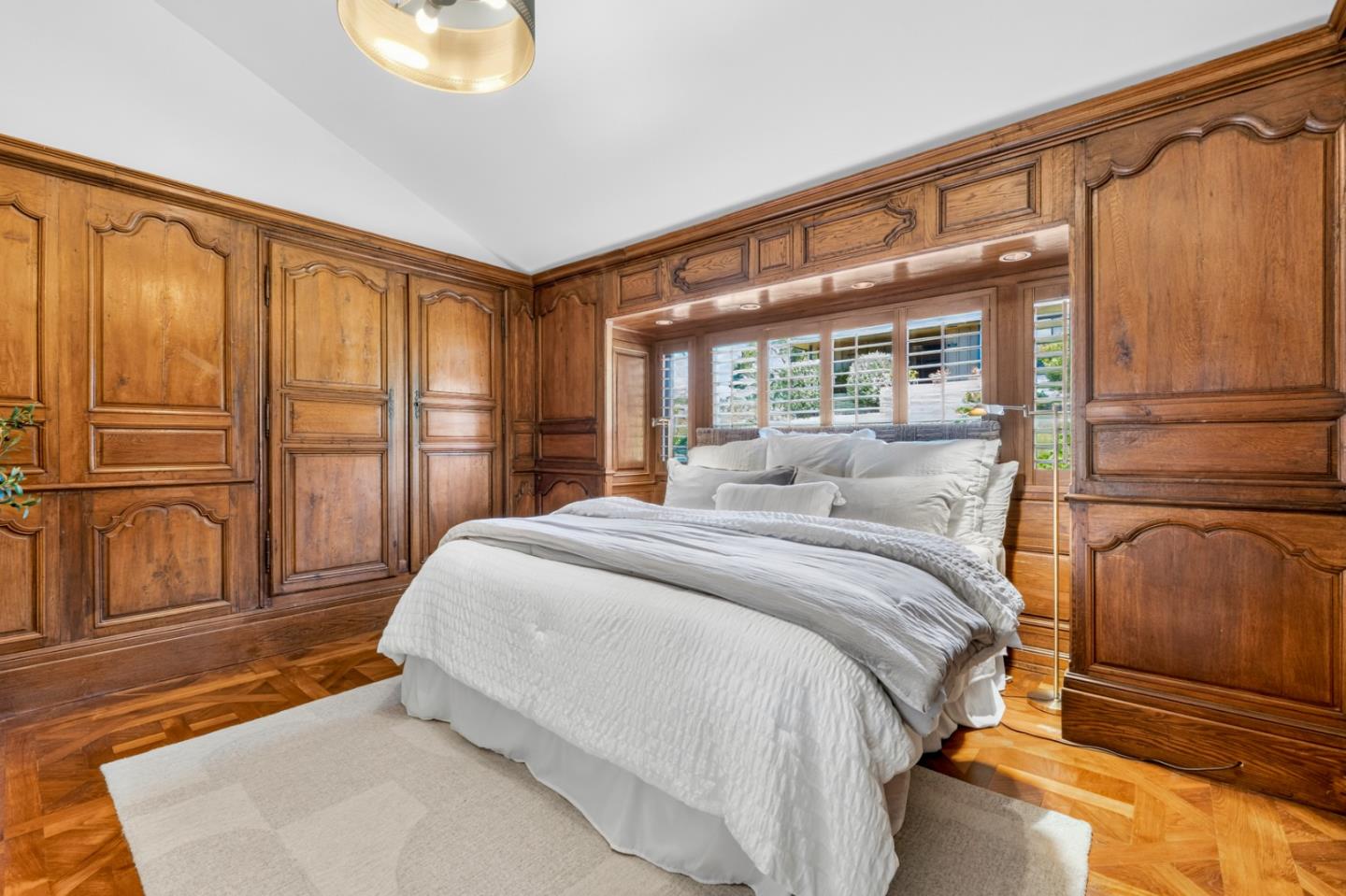 37 Del Mesa Carmel, Carmel, CA 93923