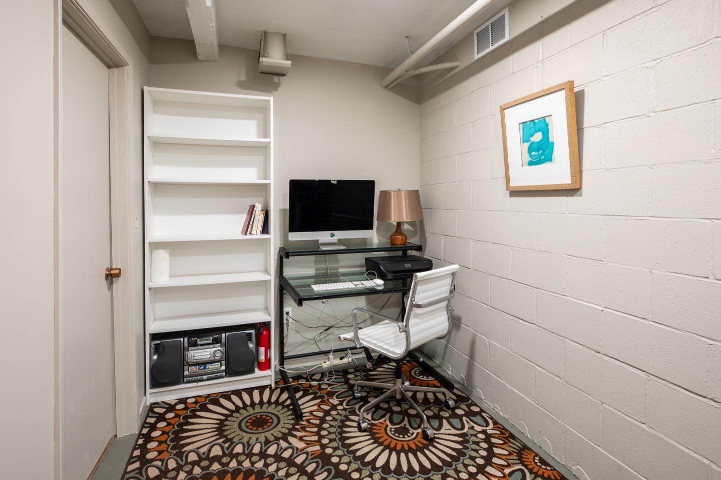 411 Glenwood Avenue, Woodside, CA 94062