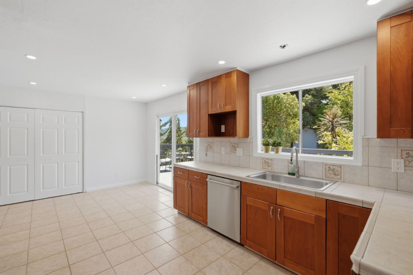 617 Pebble Drive, ElSobrante, CA 94803