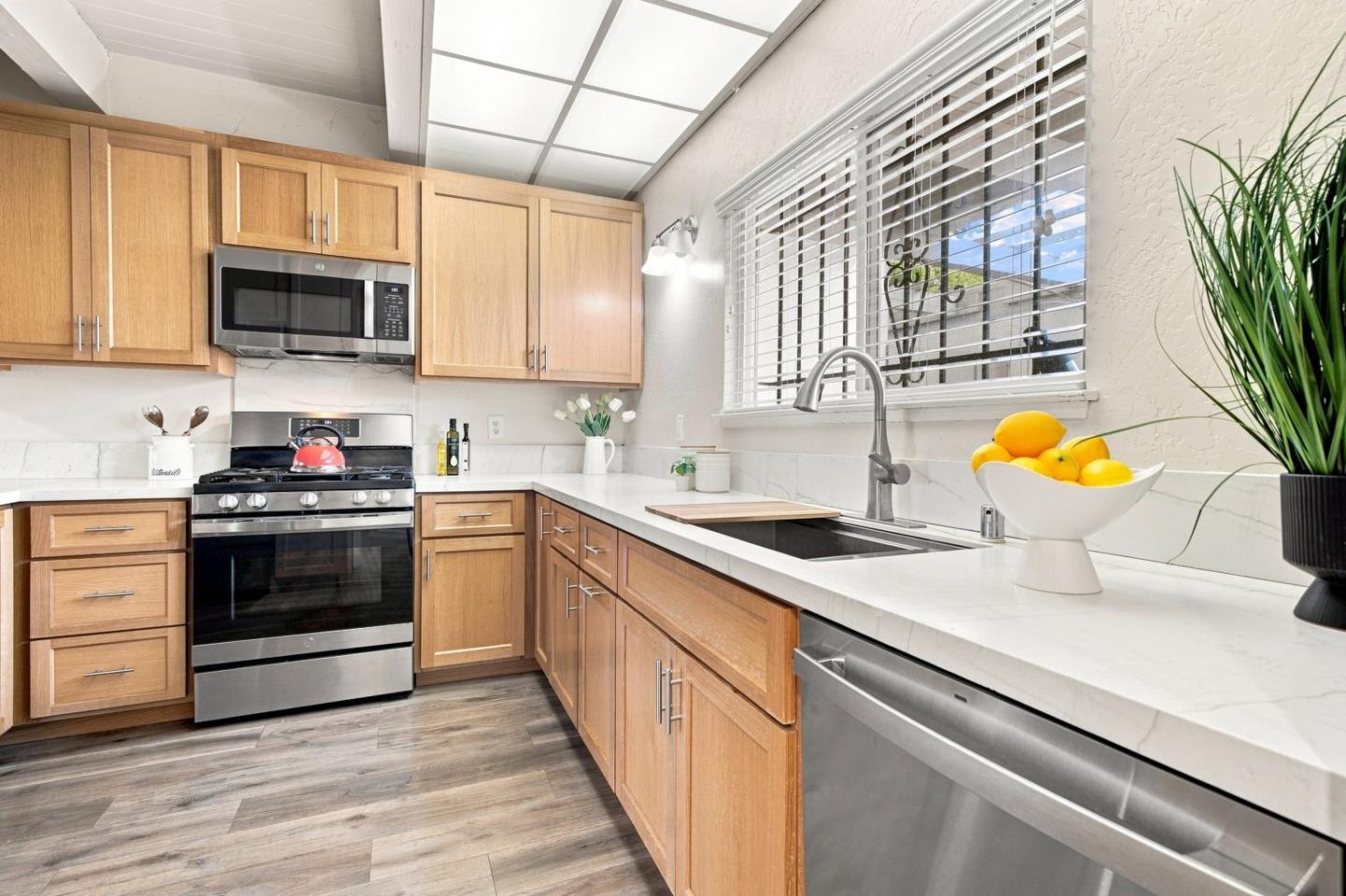 10459 Mary Avenue, Cupertino, CA 95014