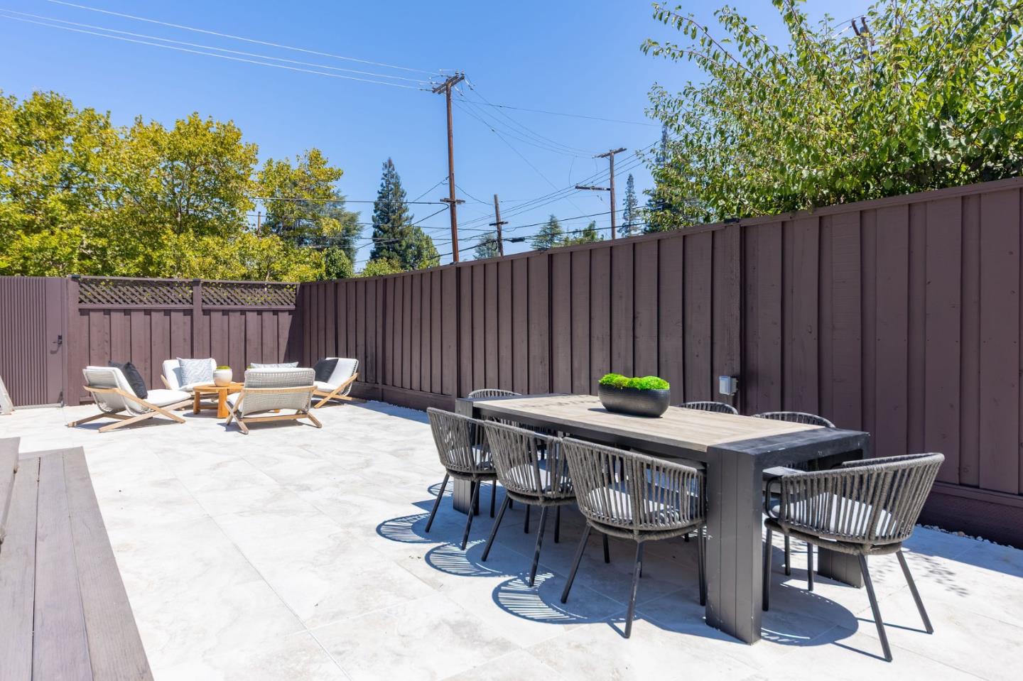 3990 Laguna Avenue, PaloAlto, CA 94306
