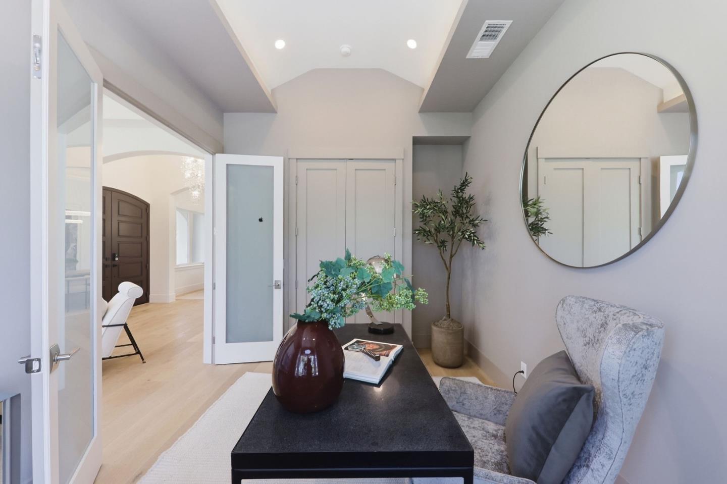 3990 Laguna Avenue, PaloAlto, CA 94306