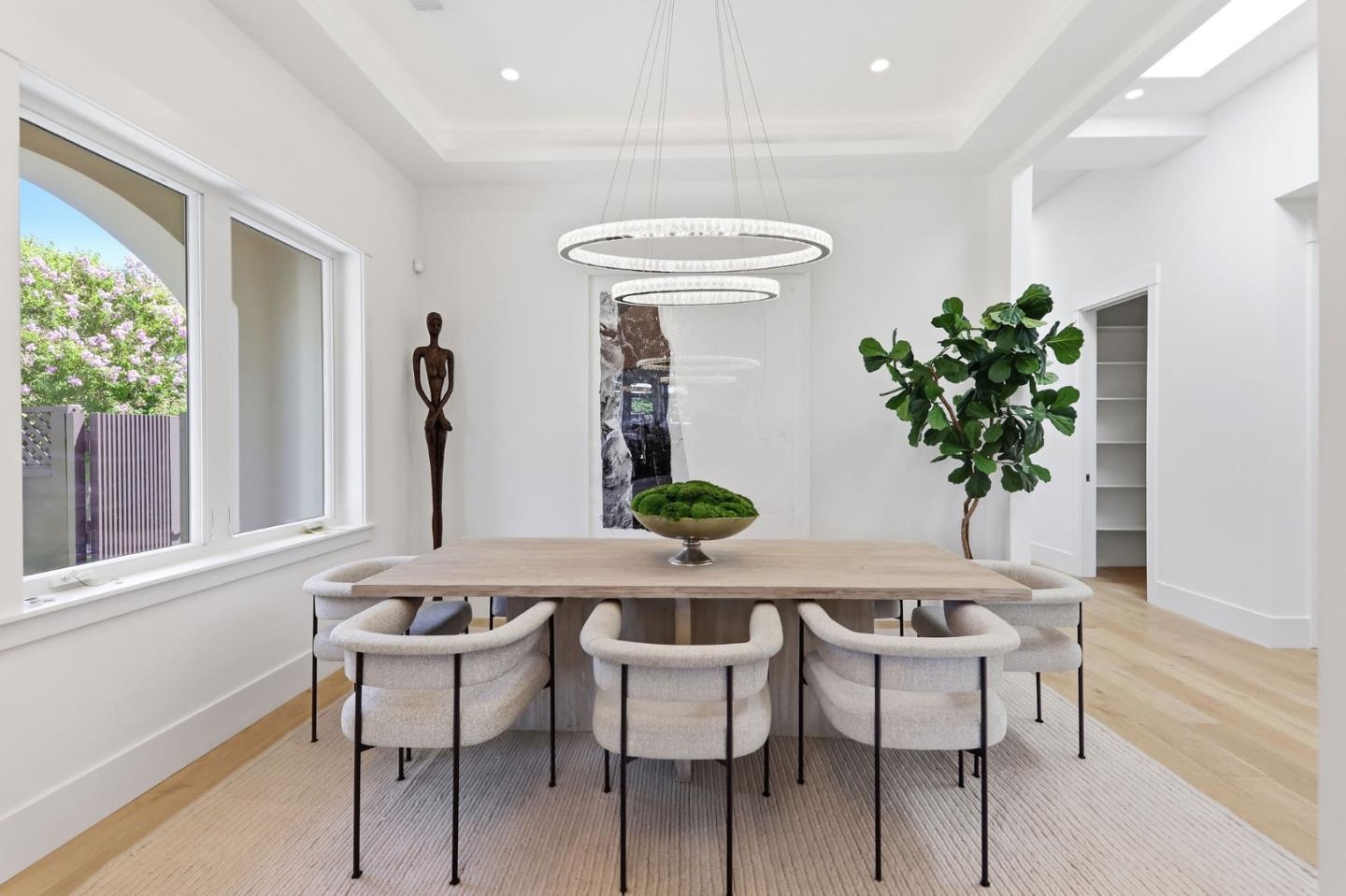 3990 Laguna Avenue, PaloAlto, CA 94306