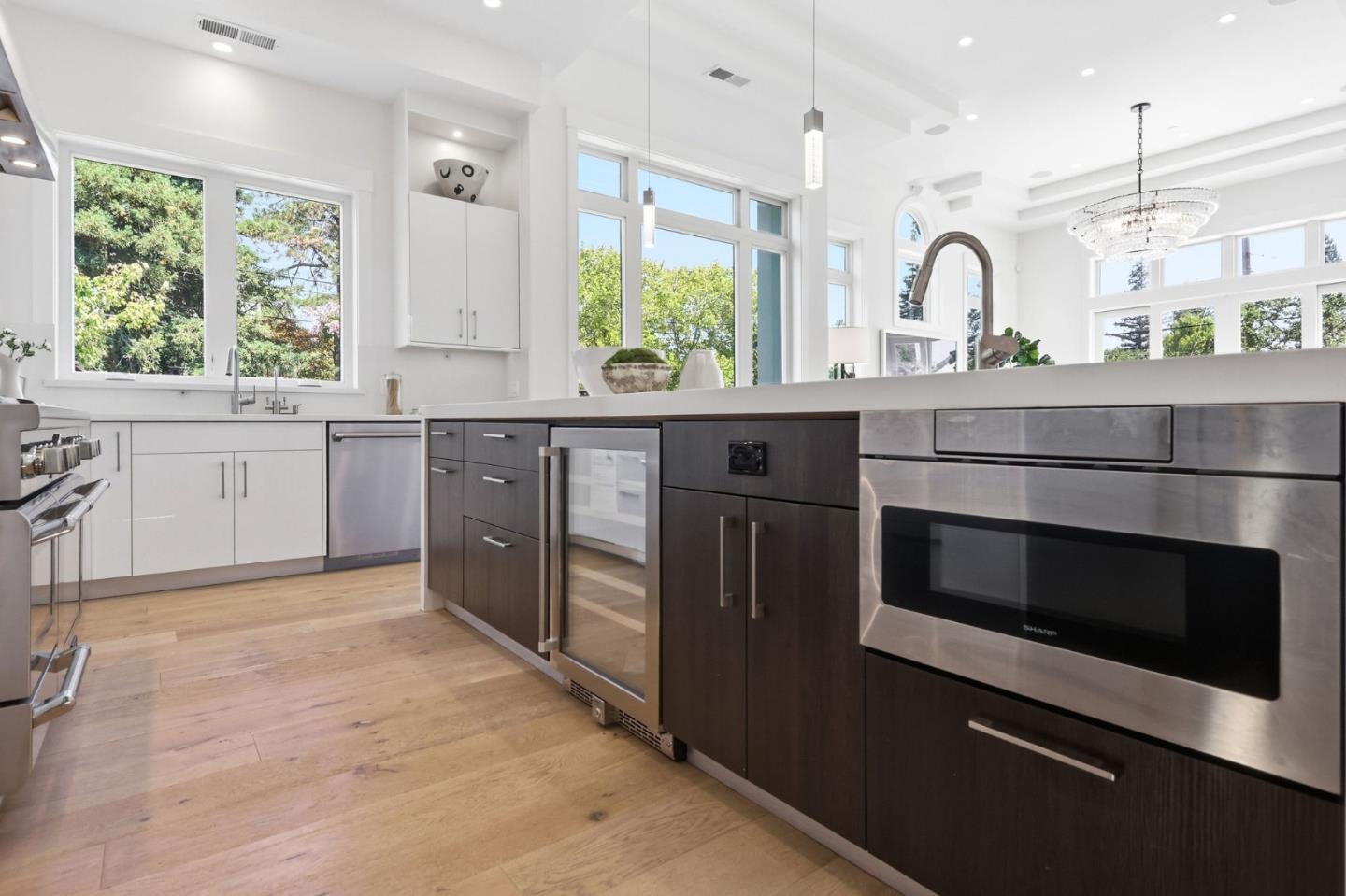 3990 Laguna Avenue, PaloAlto, CA 94306