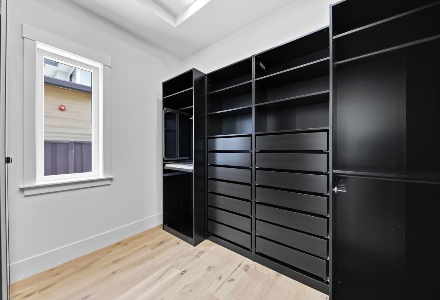3990 Laguna Avenue, PaloAlto, CA 94306