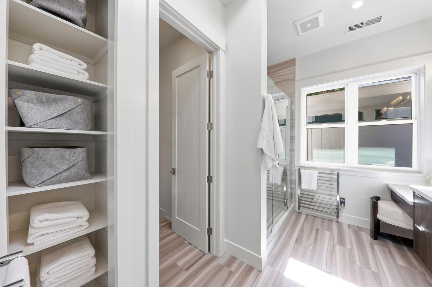 3990 Laguna Avenue, PaloAlto, CA 94306