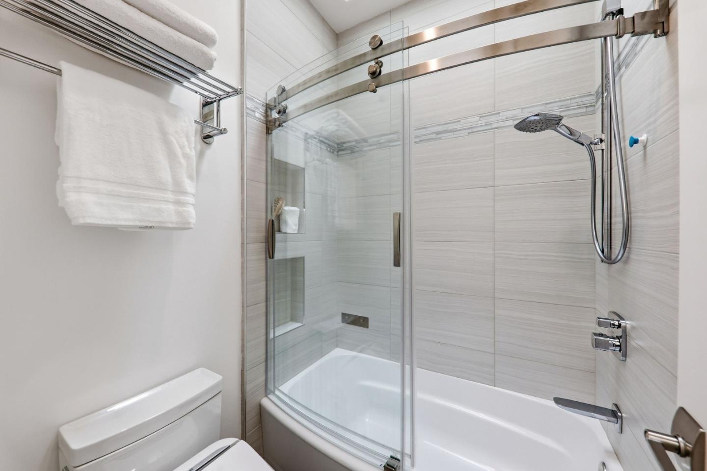 3990 Laguna Avenue, PaloAlto, CA 94306