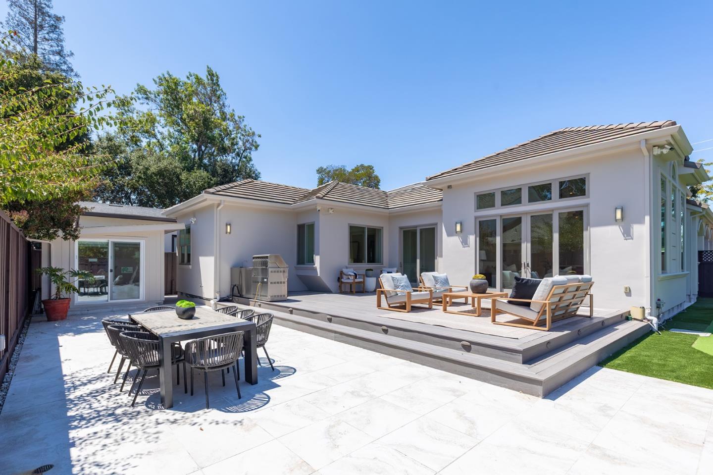 3990 Laguna Avenue, PaloAlto, CA 94306