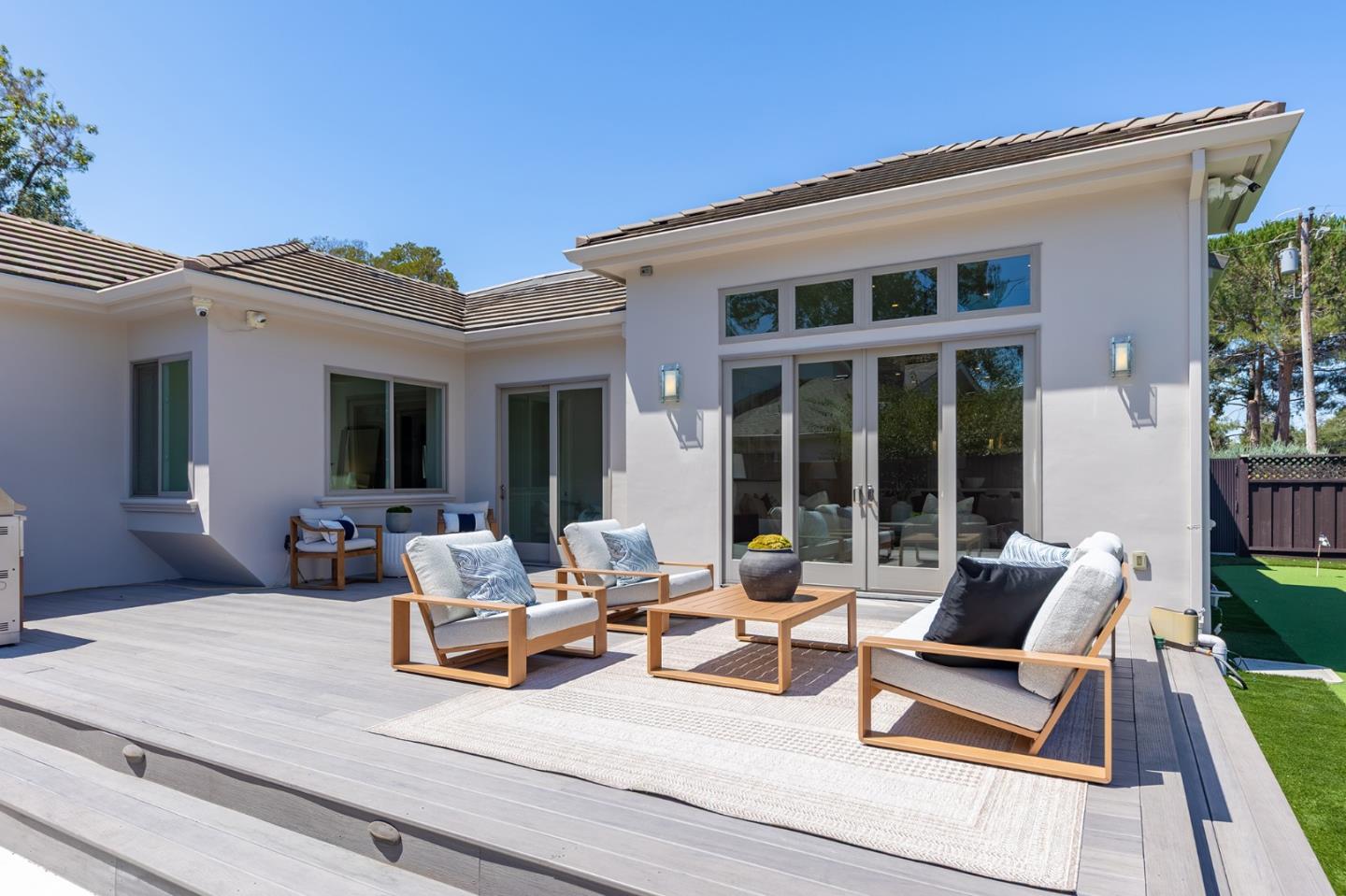 3990 Laguna Avenue, PaloAlto, CA 94306