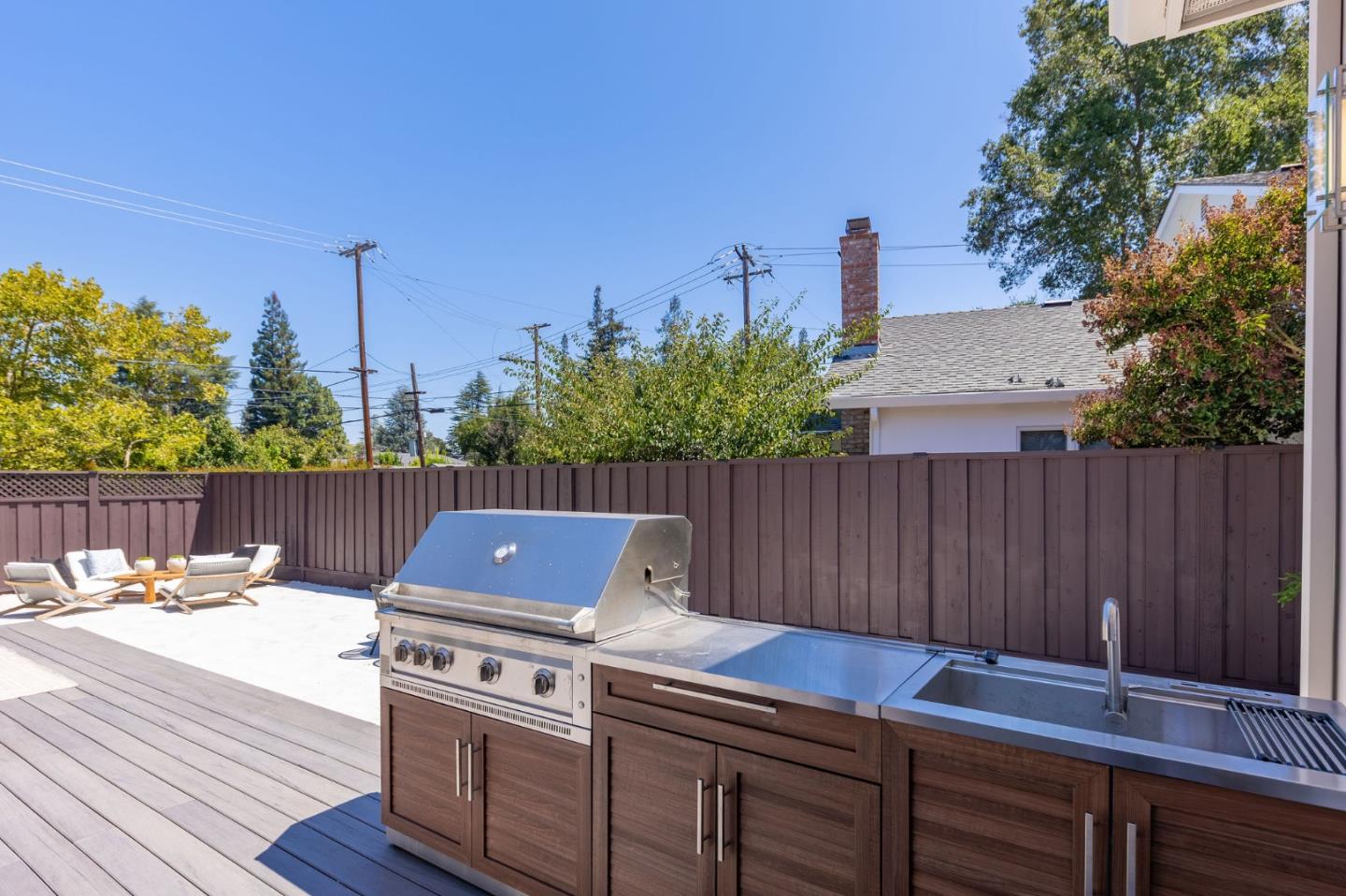 3990 Laguna Avenue, PaloAlto, CA 94306