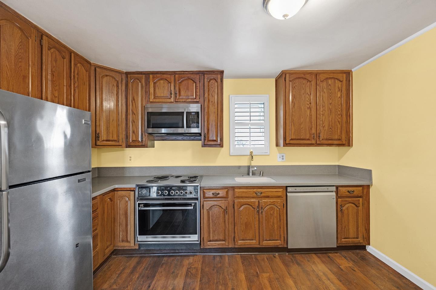141 Linden Avenue, SanBruno, CA 94066