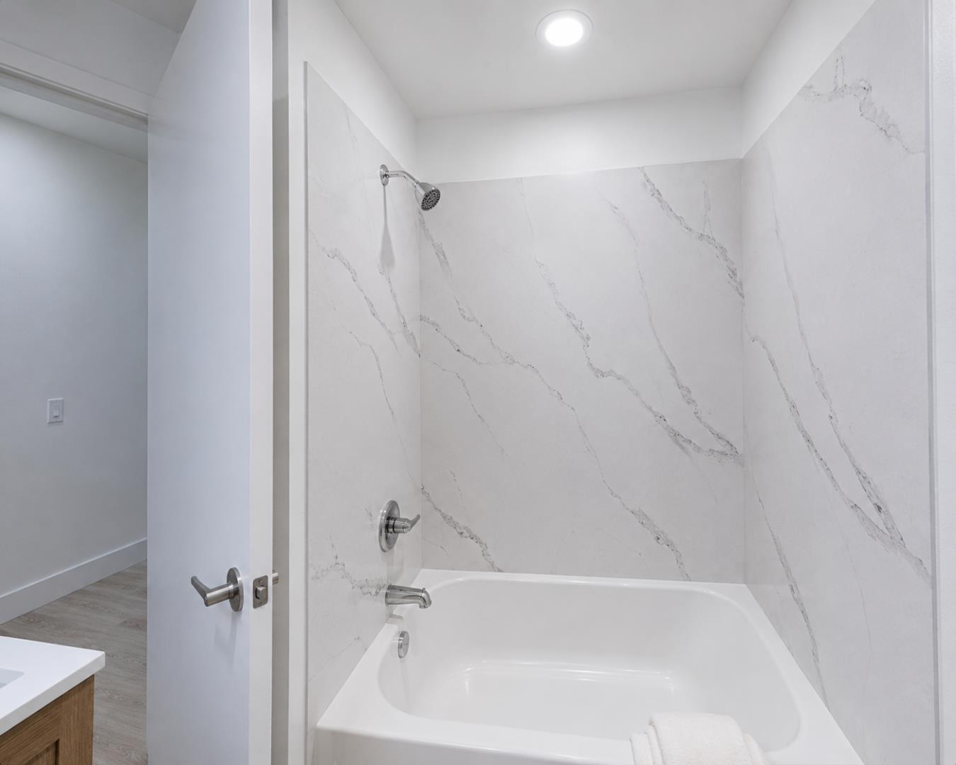 815 Balboa Avenue, #106, Capitola, CA 95010