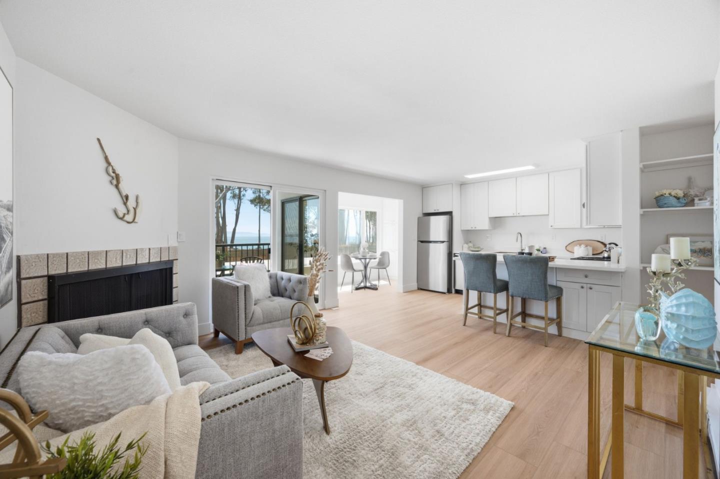 815 Balboa Avenue, #106, Capitola, CA 95010