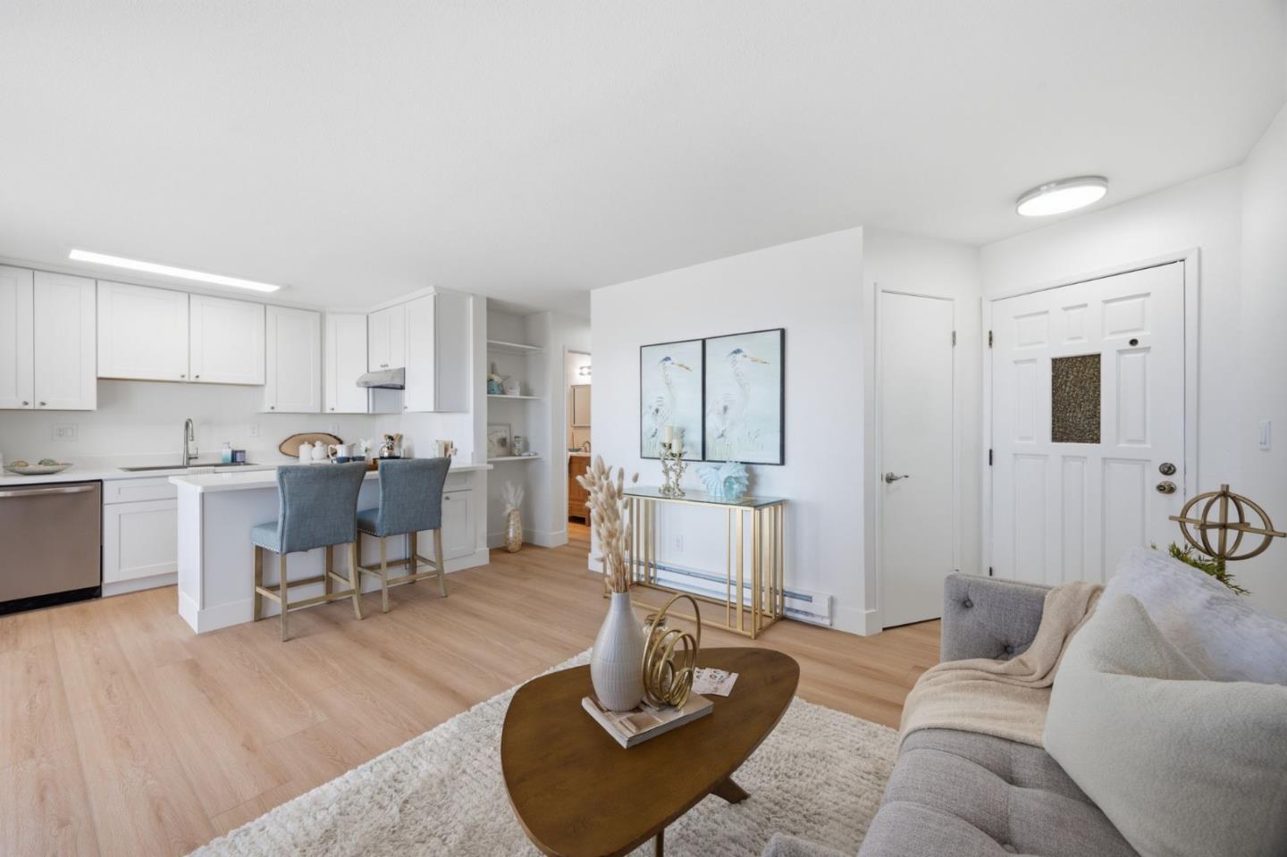 815 Balboa Avenue, #106, Capitola, CA 95010