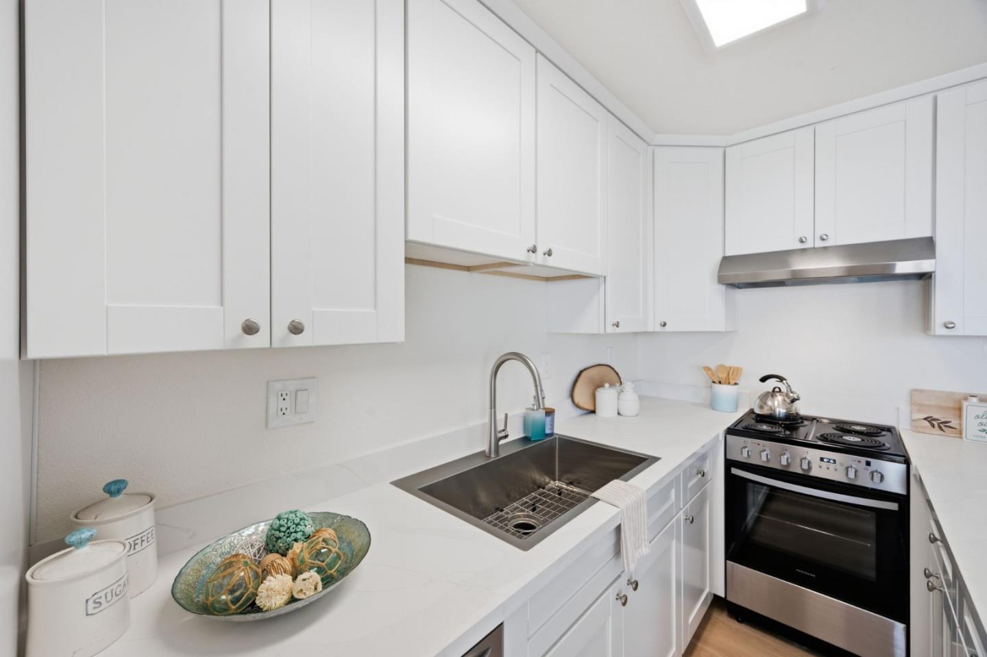 815 Balboa Avenue, #106, Capitola, CA 95010