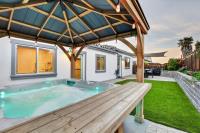 911 Trinity Drive, Hollister, CA 95023